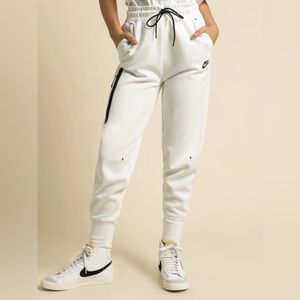 Nike Sportswear Tech Fleece Joggers